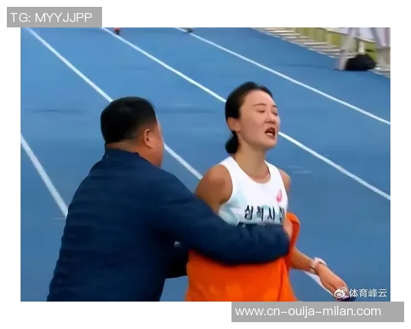 手碰到女选手胸口下缘,韩国马拉松教练堕入性骚扰争议后出头解说 手碰到女选手胸口下缘,韩国马拉松教练堕入性骚扰争议后出头解说